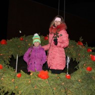 Pirmā advente Madlienā.Rozes egles iedegšana Aspazijai.