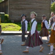 Deju kolektīvs “Lienīte” : “Latvju bērni danci veda” Ludzā