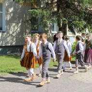 Deju kolektīvs “Lienīte” : “Latvju bērni danci veda” Ludzā