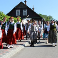 Deju kolektīvs “Lienīte” : “Latvju bērni danci veda” Ludzā