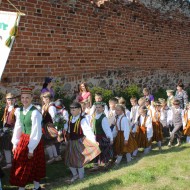 Deju kolektīvs “Lienīte” : “Latvju bērni danci veda” Ludzā