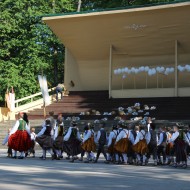 Deju kolektīvs “Lienīte” : “Latvju bērni danci veda” Ludzā