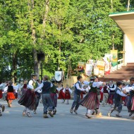 Deju kolektīvs “Lienīte” : “Latvju bērni danci veda” Ludzā