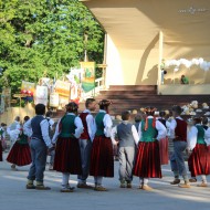 Deju kolektīvs “Lienīte” : “Latvju bērni danci veda” Ludzā