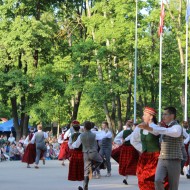 Deju kolektīvs “Lienīte” : “Latvju bērni danci veda” Ludzā