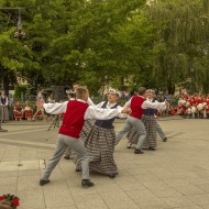 Madlienas pūtēju orķestris un dejotāji Budapeštā