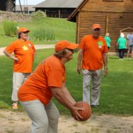 Starppagastu senioru sporta spēles “Kam vēl nav 100, tas var!”