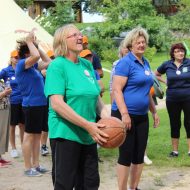 Starppagastu senioru sporta spēles “Kam vēl nav 100, tas var!”